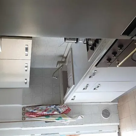 L04 Marcelli Centro Con Posto Auto * Ancona
