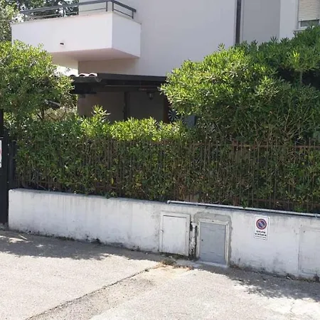 Apartment L04 Marcelli Centro Con Posto Auto Ancona